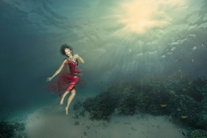 Dancing in sun ray by Lucie Drlikova 